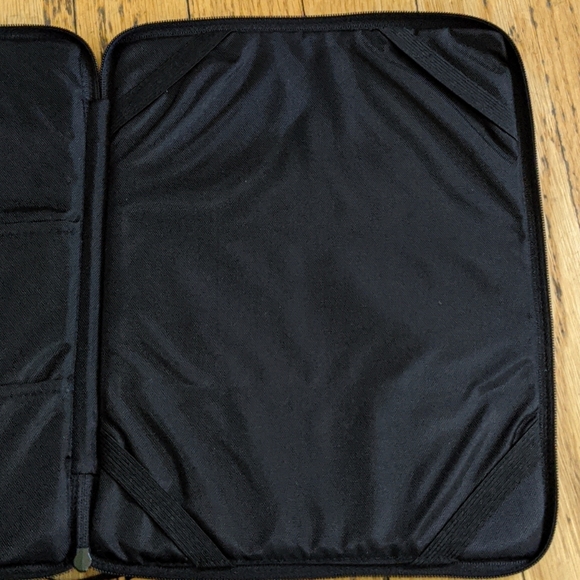 NOS Lisa Lill Studio zippered IPad bag, clutch - Picture 6 of 7